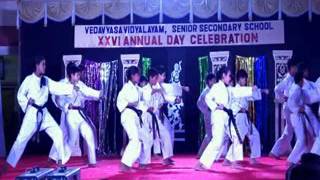 JKA karate Demo  at veda Vyasa Vidyalayam 2017 (YUVA MARTIAL ARTS ACADEMY, CALICUT)