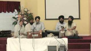 Keertan : ਮਾਈ ਮੇਰੇ ਮਨ ਕੋ ਸੁਖੁ  : in Rag Todi