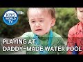 William and Bentley playing at daddy-made water pool [The Return of Superman/2019.08.14]