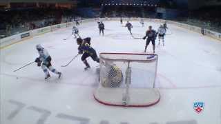 Великолепный сэйв Атте Энгрена / Engren smashes the puck from his back