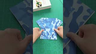 Is it cooler to put on a bat paper plane with camouflage paint? 520 ways to fold paper pla