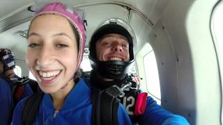 Tandemsprung von Vanessa bei skydive nuggets in Leutkirch