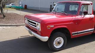 1970 International Harvester 1100 4x4 idle, walk around.