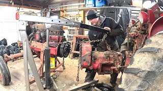 Farmall 460 clutch housing removal | continuing on with PTO damage repair