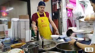 ก๋วยเตี๋ยวอร่อยย่านลาดพร้าวซอย1 ก๋วยเตี๋ยวต้มยำทะเล ก๋วยเตี๋ยวต้มยำริมถนนลาดพร้าวซอย1