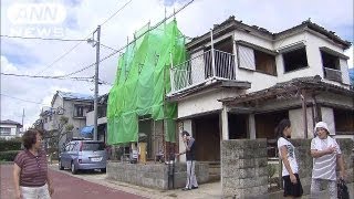 竜巻被害から1週間　住宅解体作業進む　埼玉・千葉（13/09/09）