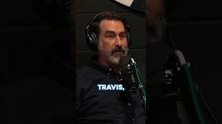 Rob Riggle Knows Inside Details on Travis Kelce and Taylor Swift | Howie Mandel Does Stuff