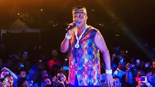 BRIGHT CHIMEZIE PERFORMS AFRICAN STYLE (ALA BEKEE) LIVE ON STAGE AT ISIUKWATO, ABIA STATE