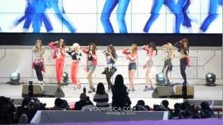 [FANCAM] 130407 SNSD - LG Cinema 3D World Festival by Worissica