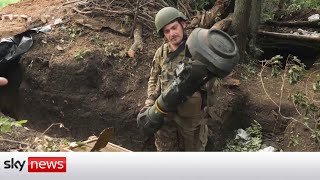 Ukraine War: Ukrainian soldier shows British weapons delivered to them