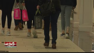 Shoppers pack The Empire Mall for Black Friday