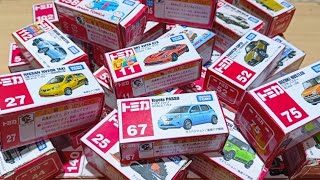 トミカミニカーがぎっしり詰まった箱! 片付けてみた ☆【お気に入りのトミカコレクション動画まとめ -☆!!