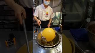 Asian street food 炸面团
