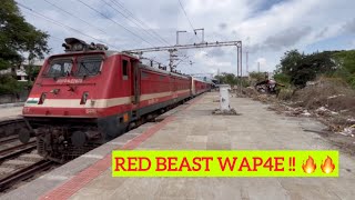 EXTREMELY DANGEROUS.RED BEAST 130kmph !! Karnavati Express Blasting Saphale!!