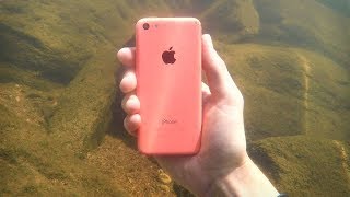 Il trouve un iPhone dans une rivière... ಠ_ಠ