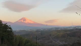 富士山　日の出前から日の出後までのタイムラプス（20秒バージョン）