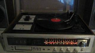 Soundesign 6917 stereo with BSR record changer plays a pastoral 78 RPM