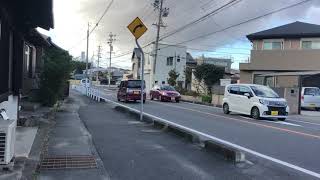 半田警察    覆面パトカー