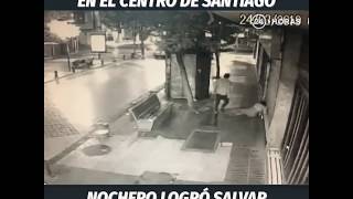 SALVAJE AGRESIÓN A UNA JOVEN EN SANTIAGO CENTRO | 24 Horas TVN Chile