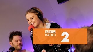 Kelsea Ballerini - Apologize (OneRepublic & Timbaland cover, Radio 2 Breakfast Show Session)