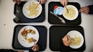 USDA relaxes school lunch regulations