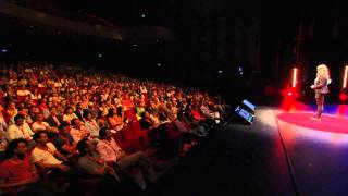 Education, a force to reshape global living: Rebecca Vos at TEDxMaastricht