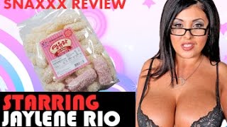 JAYLENE RIO tries Korean Cookie - SNAXXX