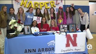 Nation’s No. 1 volleyball recruit Harper Murray signs with Nebraska