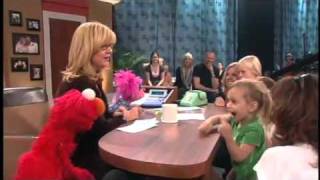 Girl speechless meeting Elmo -  THE BONNIE HUNT SHOW