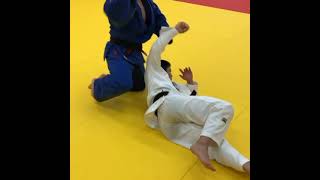 【#柔道64】柔道の基本練習、横移動の背負い投げTechnique from lateral movement SEOI NAGE