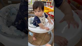 よちよちウォーカーに試乗したよ！#shorts #赤ちゃん #育児 #아기 #baby #生後8ヵ月#歩行器