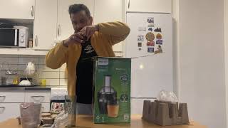 Unboxing and first impressions of Philips Viva Collection Juicer HR185670