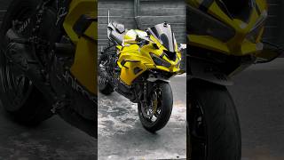 2023 Kawasaki zx6r krt (yellow) #kawasaki #zx6r #bikelife #kawasakizx6r #exhaust #ninjabike #yamaha