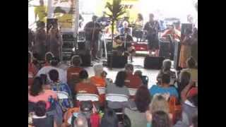 ギャビーパヒヌイ・ワイマナロカニカピラ Gabby Pahinui Waimanalo Kanikapila 2013_4