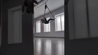 #воздушнаягимнастика #воздушныйгамак #aerialhammock #aerialhammocktricks #aerialhammockdance #aerial