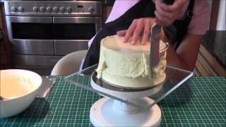 How to ganache a cake using the upside down method by Let's Eat Cake