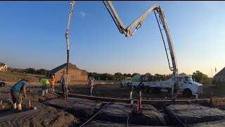 Time to start learning the 40 meter Z-boom. Pumping concrete with Muddyfeet