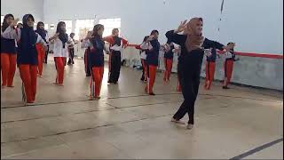 Proses latihan tari P5 | SMP N 2 BUMIAYU