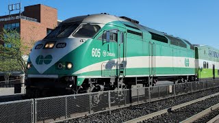 (Equipment Move) (10 Cars) GO E-1325 - 605 With 376 At Mimico