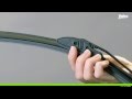 Install your Valeo First wiper blade with a Hook adaptor