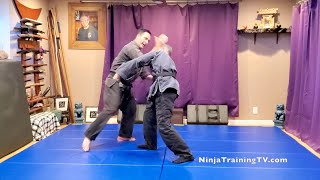 Saka Nagare (Reverse Flow), Gyokko Ryu Koshijutsu