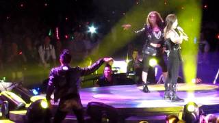 2011 憶蓮盛放 - Sandy Lam in Concert MVII - Dance Medley 9/24