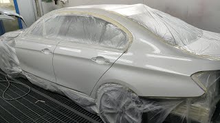 Spraying STANDOX Clear Coat BMW