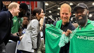 See TEAM NIGERIA giving Meghan \u0026 Prince Harry GIFTS \u0026 ALSO GIFTS for Prince Archie \u0026 Lilibet