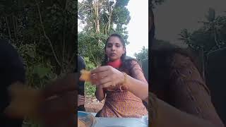 ചായക്കടക്കാരാ നിങ്ങടെ ചായയിൽ മധുരമില്ല #shorts #shorts video