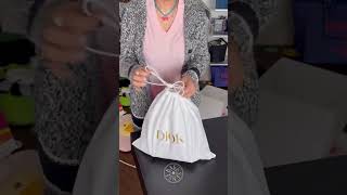 디올 신상 뚜주흐 버티칼 언박싱 #dior #diorbag #unboxing # #shortvideo