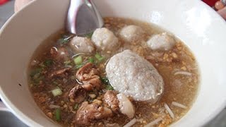 อร่อยสะใจ! ซ้ง ก๋วยเตี๋ยวหมูพริกกะเหรี่ยง แซ่บมากๆ แนะนำที่กินอร่อยสุพรรณบุรี ต้องมาลอง อ.เมือง