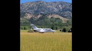 #wyoming stuff | #HondaJet #HA-420 #VLJ #landing 🤠🤙🤙 #privatejet #mountains