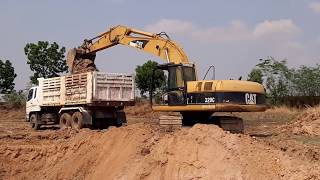 จัดว่าใหญ่ CAT 320C บุ้งกี๋7ฟัน เปืดบ่อใหม่ ใส่ดั้มFUSO หัวปลาดุก  excavator and truck EP.6565