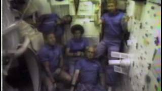 1990 Space Shuttle Discovery STS-31 Hubble Space Telescope CNN Report